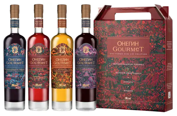 в подарочном наборе 4х500 мл (в гофрокоробе) Онегин Gourmet, 0.7
Набор Водка ОНЕГИН, 0.7 в ПУ