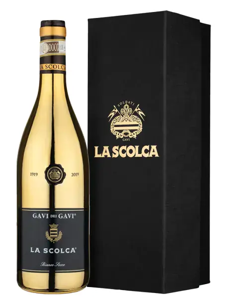 Gavi dei Gavi (Etichetta Nera) в подарочной упаковке, 0.75
Гави дей Гави в п/у golden, белое сухое, фото 1 из 2